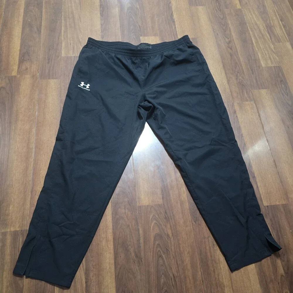 Under Armour Mens 3XL Black Loose Fit Mesh Lined Woven Track Pants Zipper Ankle
